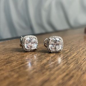 Diamond earrings